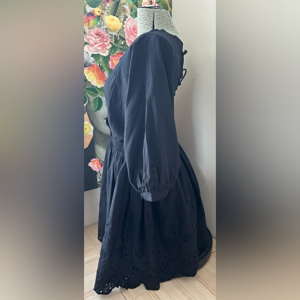 NWT MUSTARD SEED BAILEY EYELET DRESS. Sz.M LACE UP BACK, PUFF SLEEVES, GORGEOUS - Picture 4 of 14